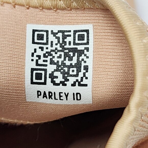 Adidas Originals NMD_R1 Strap Boost Halo Blush Women's 10.5 - Picture 9 of 11